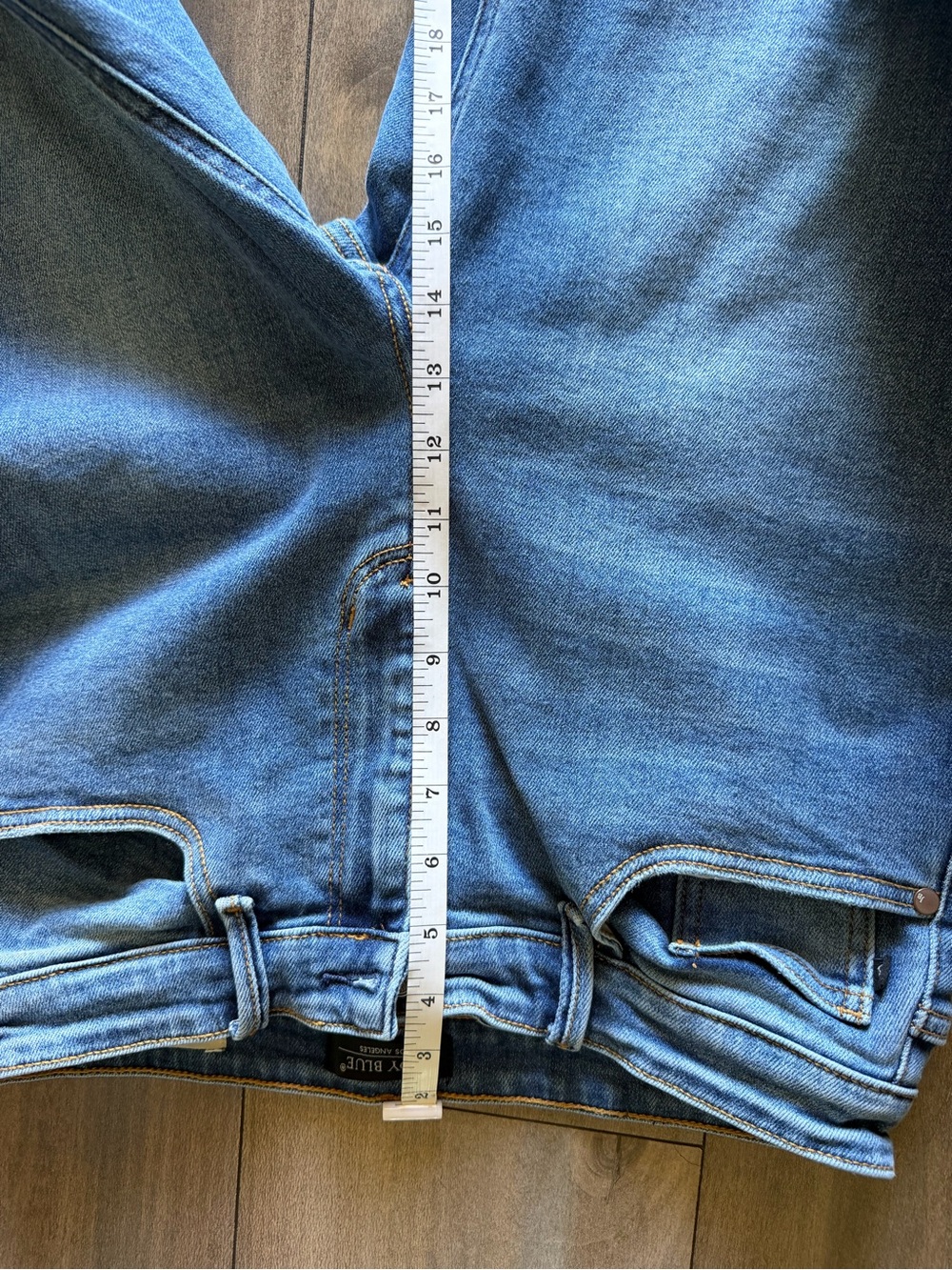 Judy Blue Straight Leg Medium Blue Jeans - Picture 7 of 12